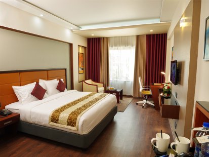 King Accommodation Room